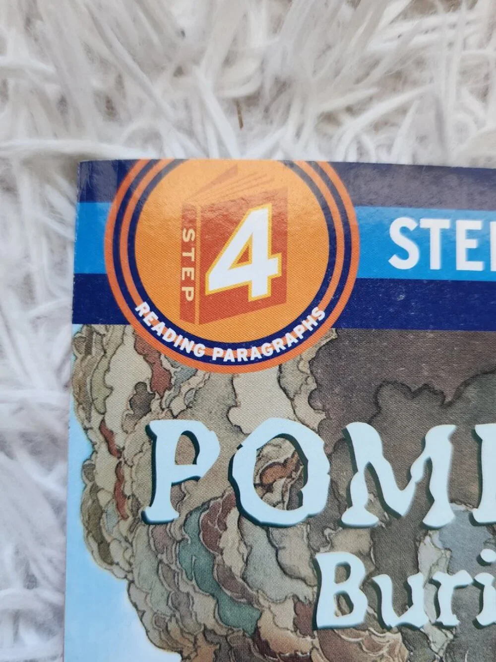 10/$10 - Level 4 Reader - Pompeii: Buried Alive Book